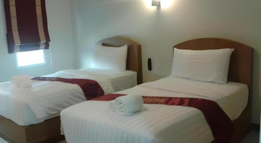 Thada Chateau Hotel Buriram Luaran gambar