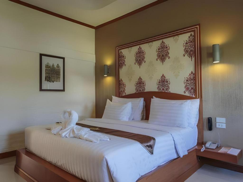 Thada Chateau Hotel Buriram Luaran gambar